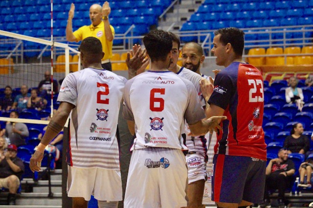 Atenienses De Manatí Voleibol Superior Masculino Coop Manati 4034